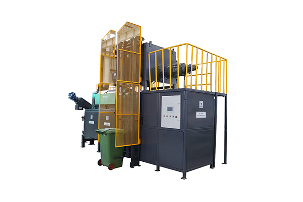 紙盒泡沫就地分揀 果蔬垃圾現(xiàn)場“壓榨”，這個市場果蔬垃圾這樣減量